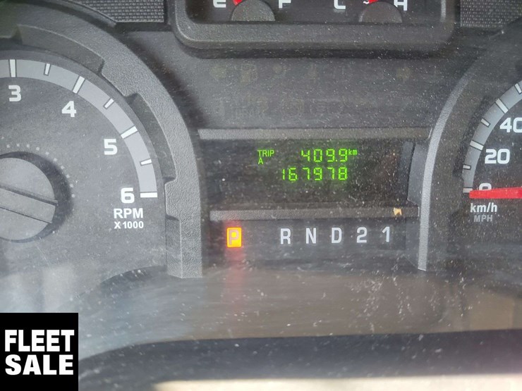 2012-ford-350-image-11
