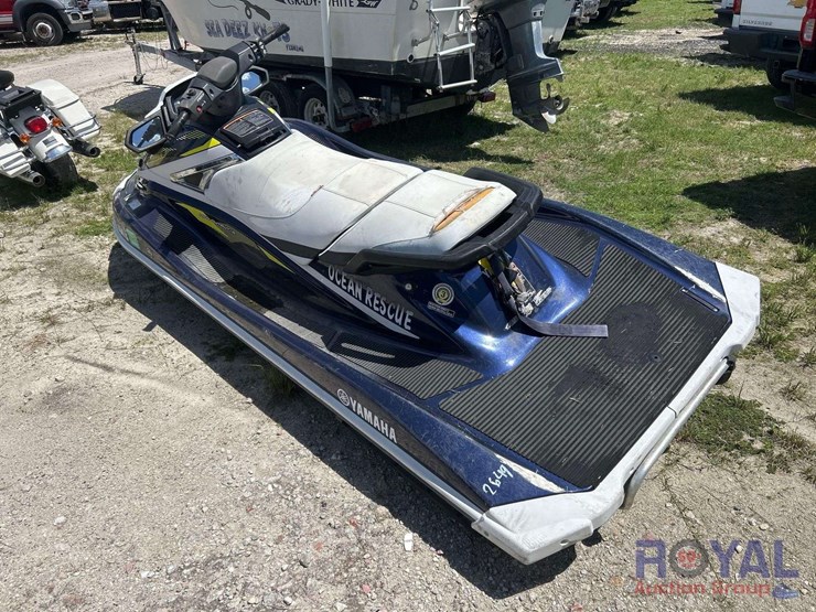 2017-yamaha-vx1050b-deluxe-jetski-image-4