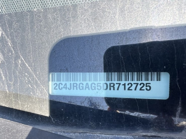 2013-ram-c/v-tradesman-image-16