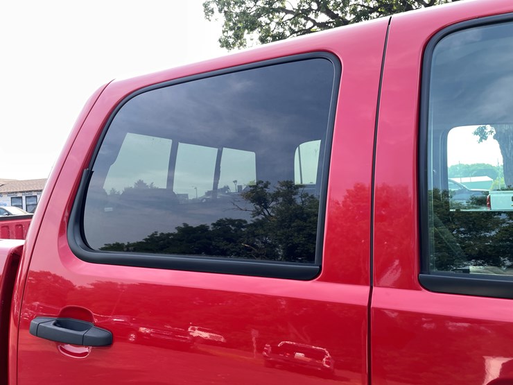 2012-gmc-2500-image-35