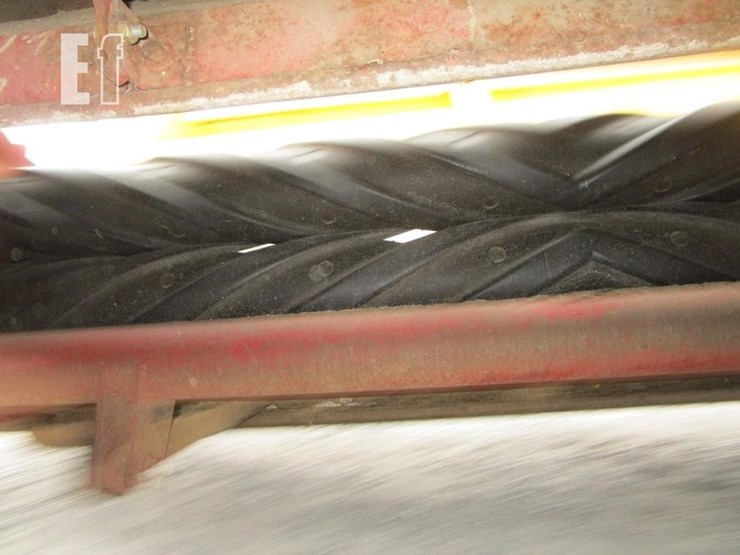 new-holland-472-image-6