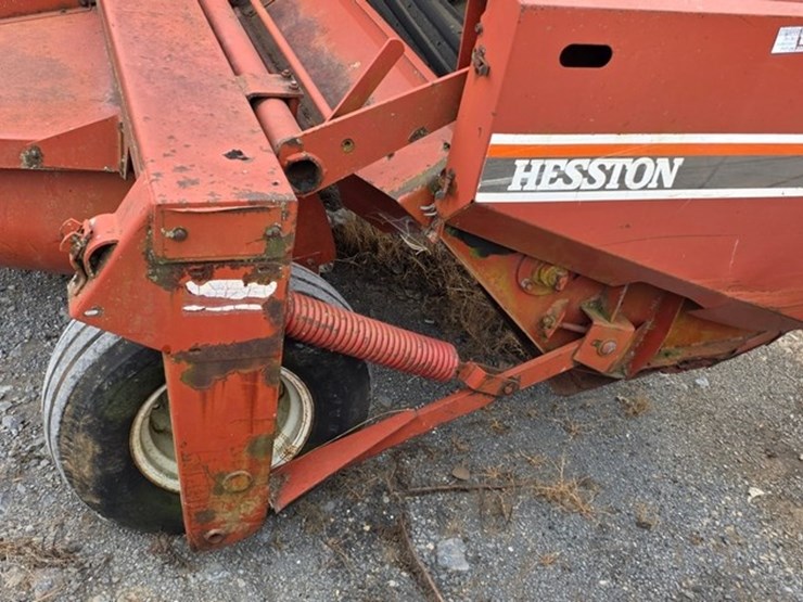 hesston-1120-image-15