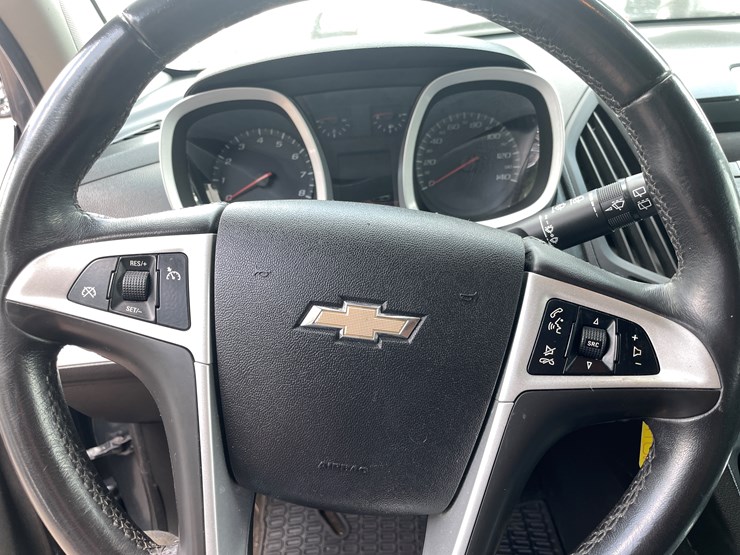 2010-chevrolet-equinox-image-43