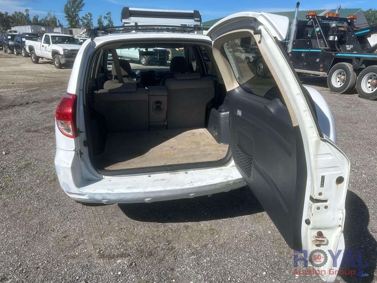 2008-toyota-rav4-image-19
