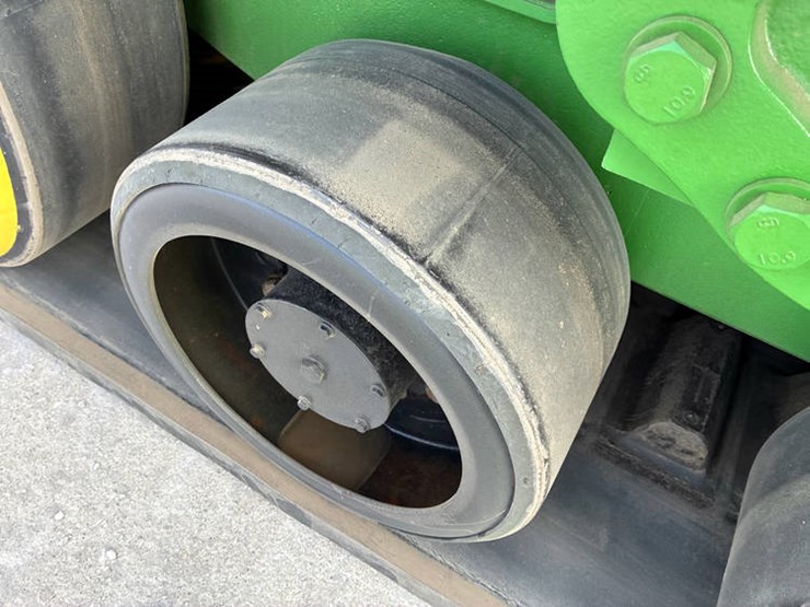 2018-john-deere-9620-image-71