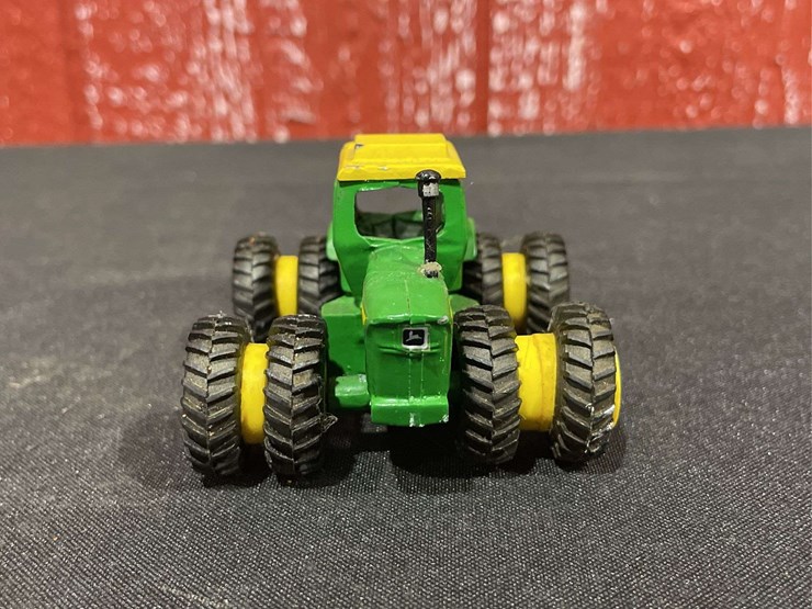 john-deere-7520-image-9