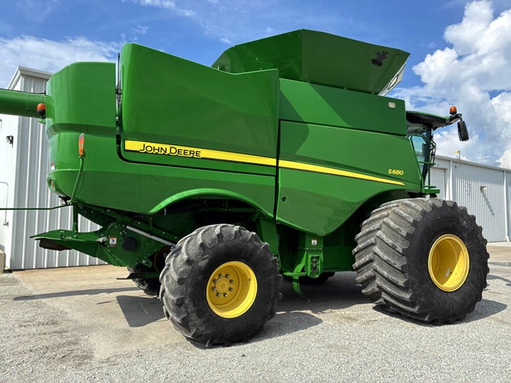 2017-john-deere-s680-image-3