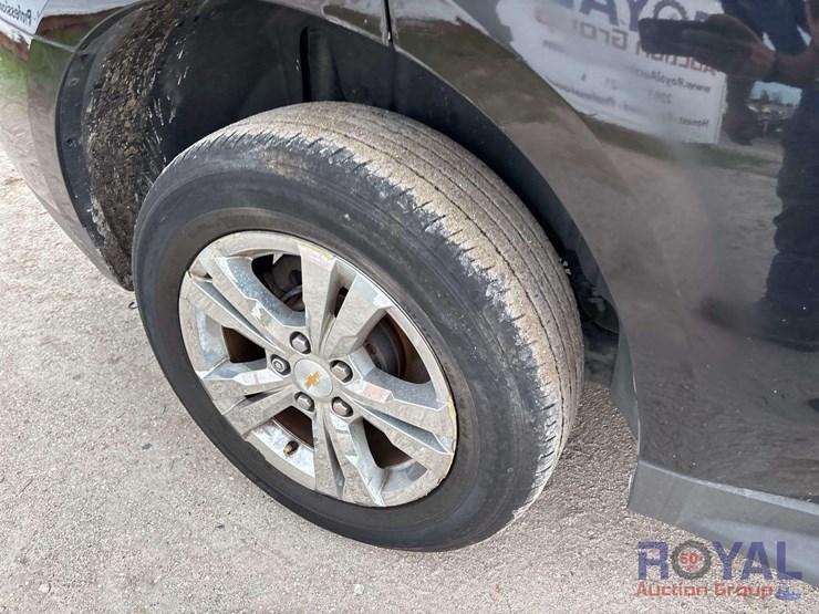 2015-chevrolet-equinox-image-30