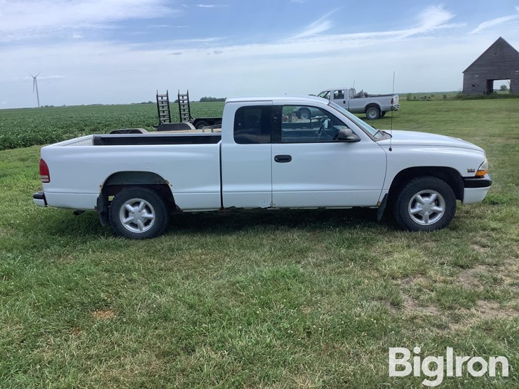 1999-dodge-dakota-image-4