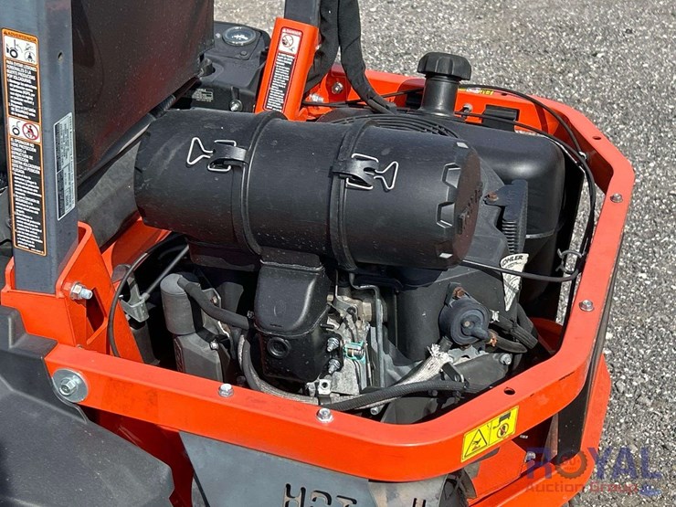 2020-kubota-z723kh-image-8