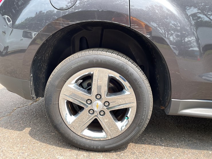 2016-chevrolet-equinox-lt-image-41