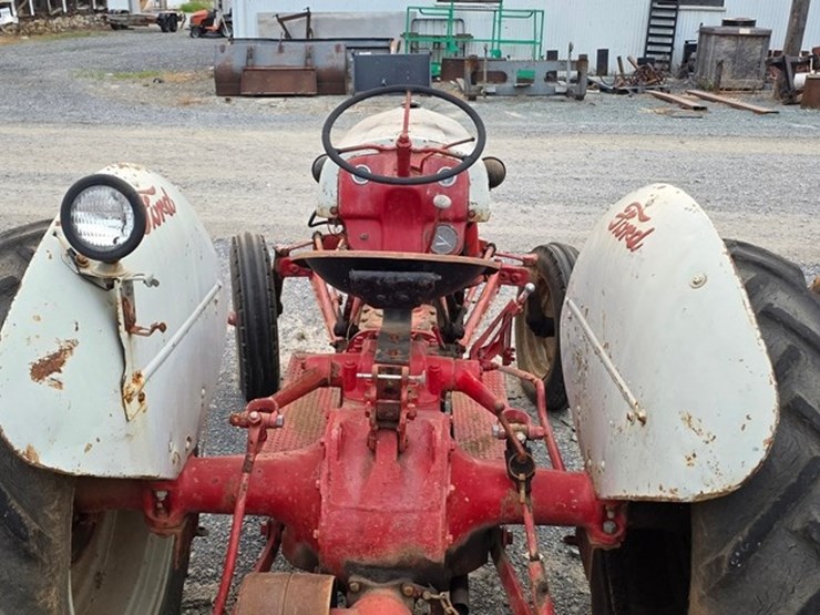 ford-8n-image-12