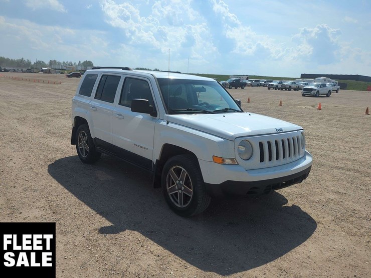 2012-jeep-patriot-image-2