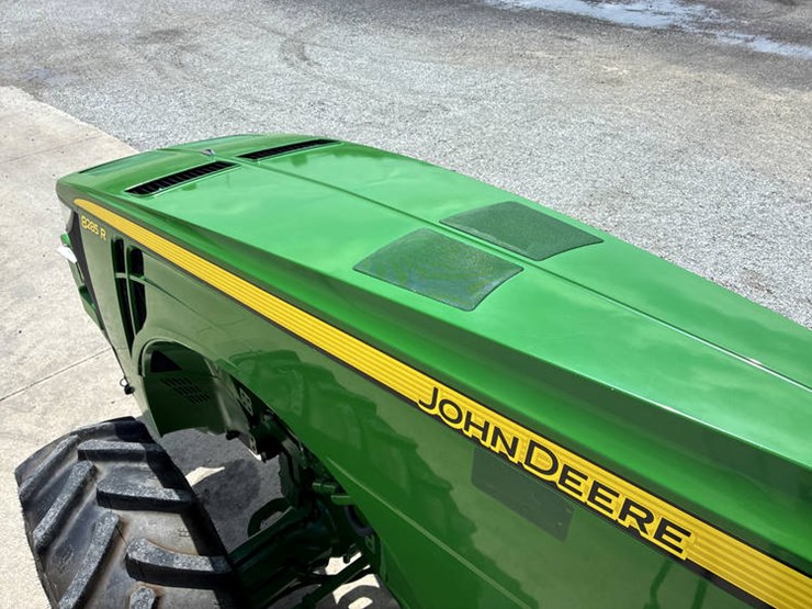 2014-john-deere-8285r-image-73