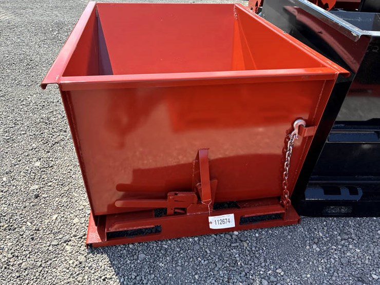 #112674-•-self-dumping-hopper-1.5-yard-image-7