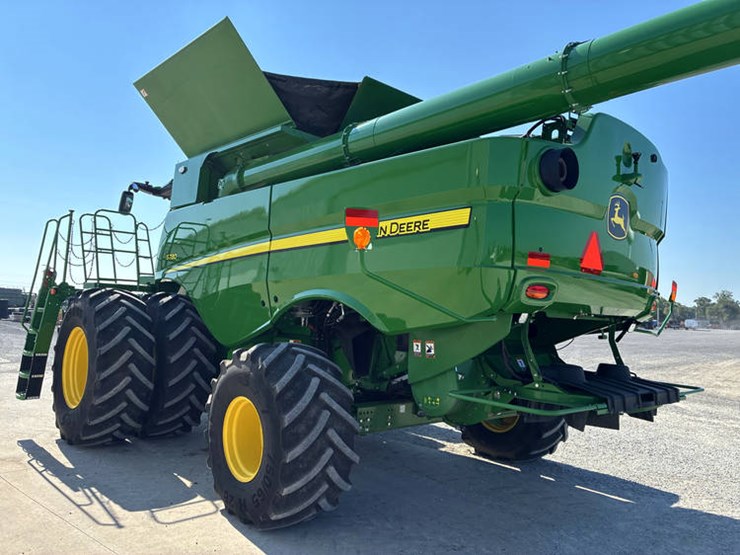 2024-john-deere-s780-image-7