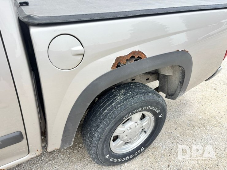 2004-chevrolet-colorado-ls-image-26