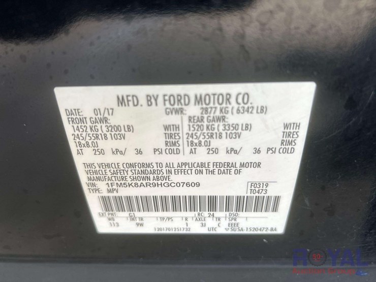 2017-ford-explorer-image-5