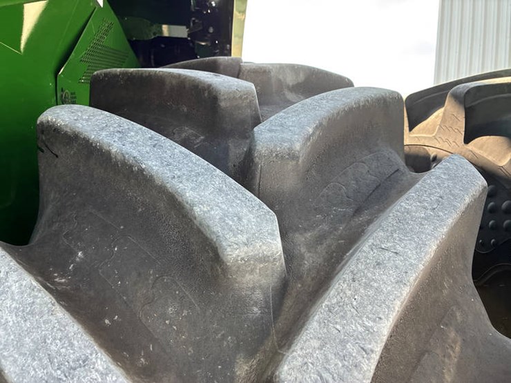 2016-john-deere-s680-image-43
