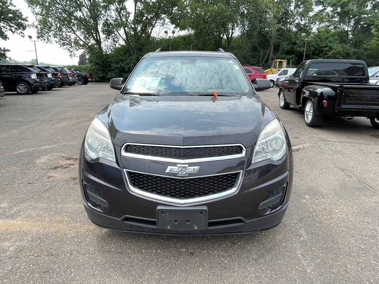 2013-chevrolet-equinox-lt-image-2