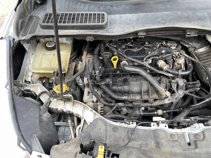 2015-ford-escape-se-image-49