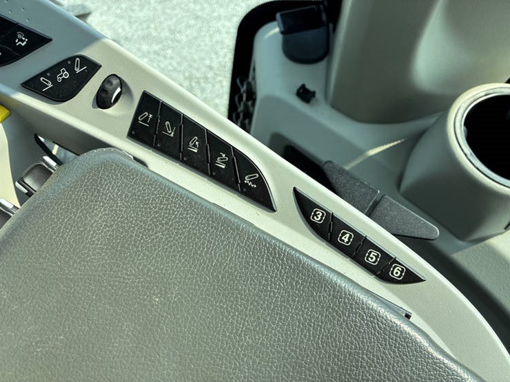 2021-new-holland-t9.565-image-86