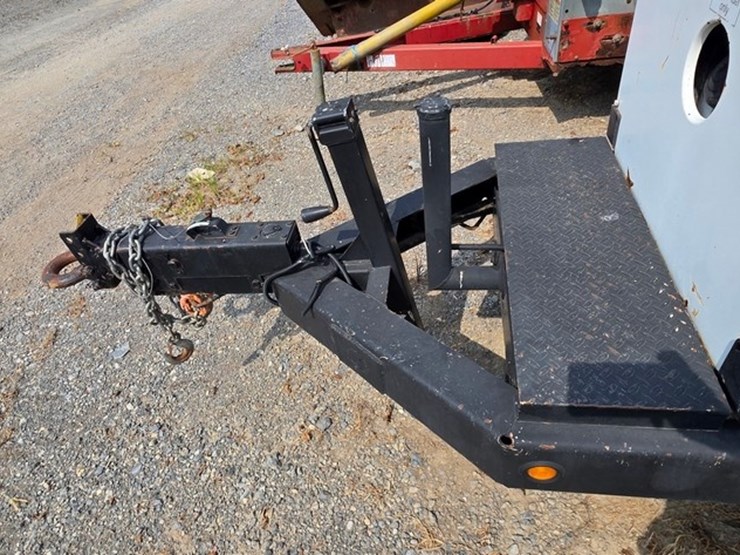whisperwatt-45kw-towable-generator-(runs)-image-14