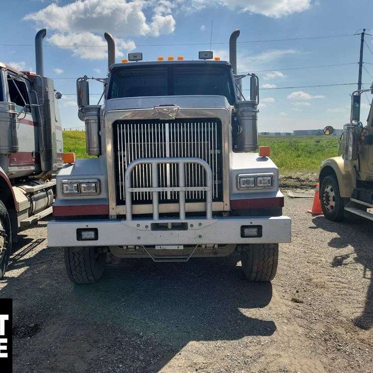 2014 WESTERN STAR 4900