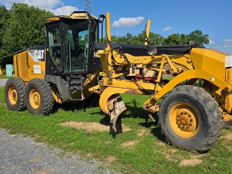 2009-caterpillar-140m-vhp-image-1
