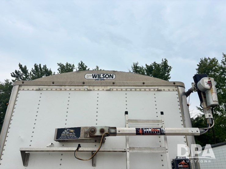 2016-wilson-grain-trailer-image-21