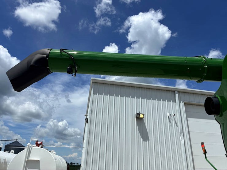 2023-john-deere-s780-image-28