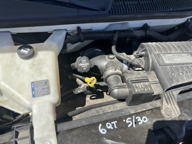 2015-chevrolet-express-3500-image-26