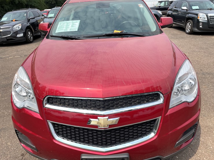 2015-chevrolet-equinox-lt-image-10