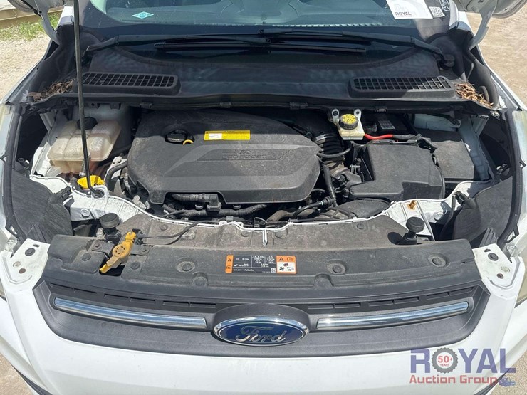 2016-ford-escape-se-image-7