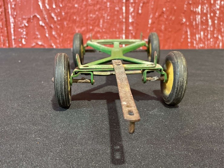 john-deere-16-image-7