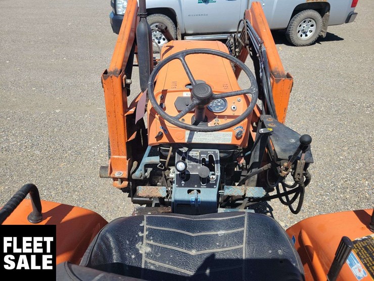 kubota-l235-image-11