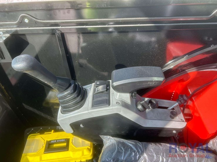 unused-2025-cfg-industrial-qnt50r-mini-excavator-image-16