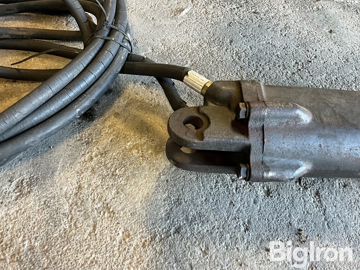 john-deere-4230-image-12