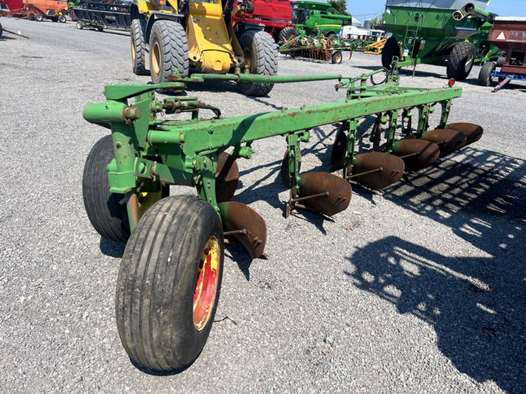 john-deere-1350-image-4