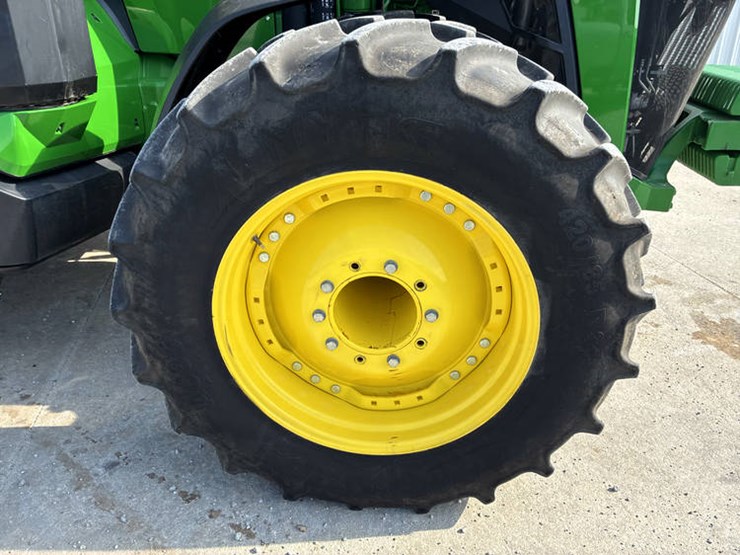 2022-john-deere-8r-310-image-56