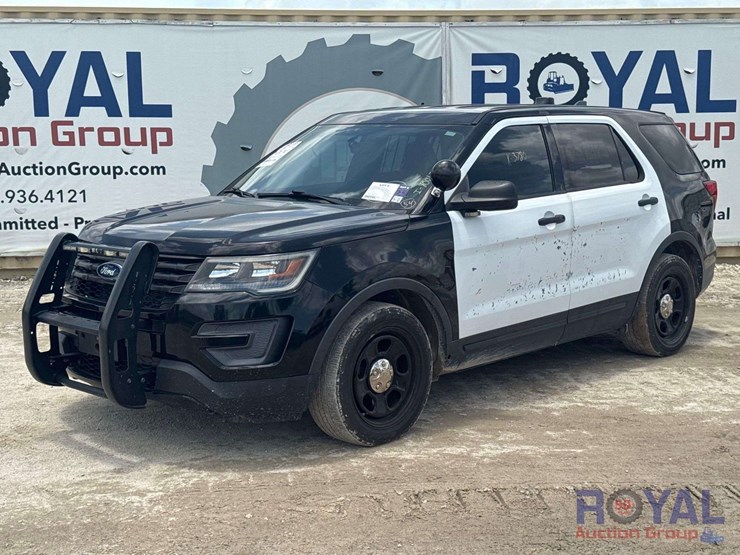 2019-ford-explorer-image-1