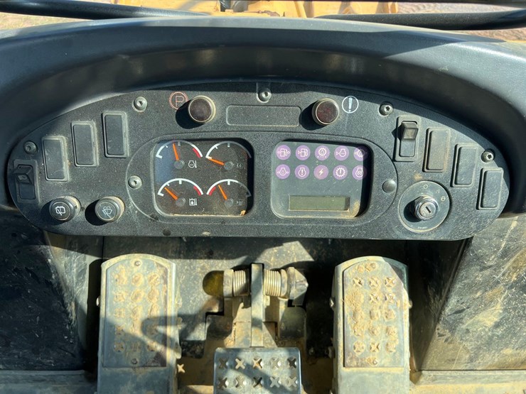 caterpillar-963c-image-15