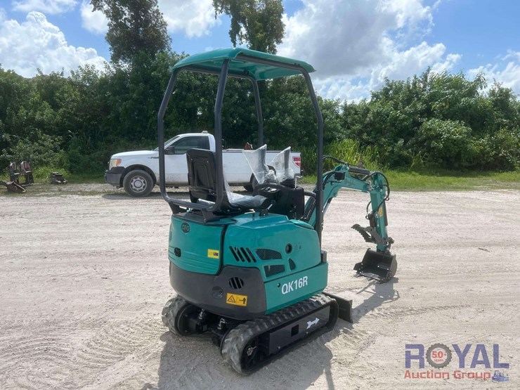 unused-2025-cfg-qk16r-mini-excavator-image-3