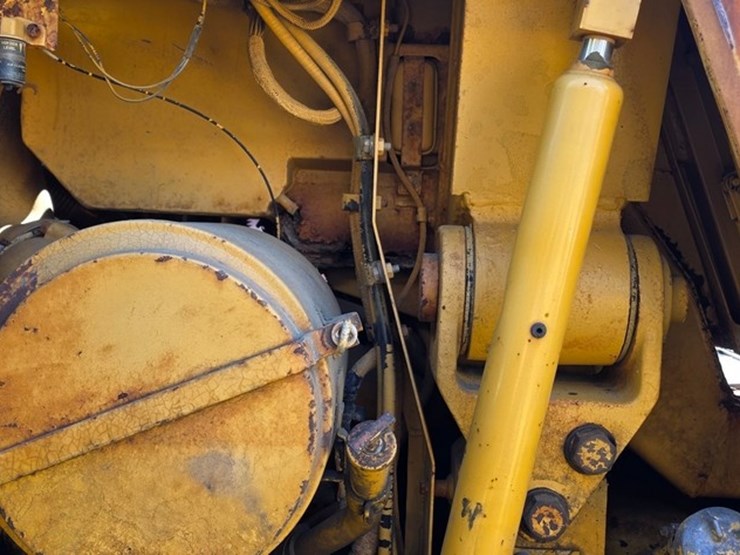1989-caterpillar-953-image-49