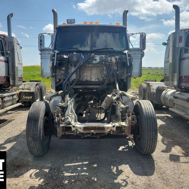 2009 WESTERN STAR 4900