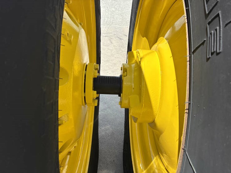 1990-john-deere-4555-image-61