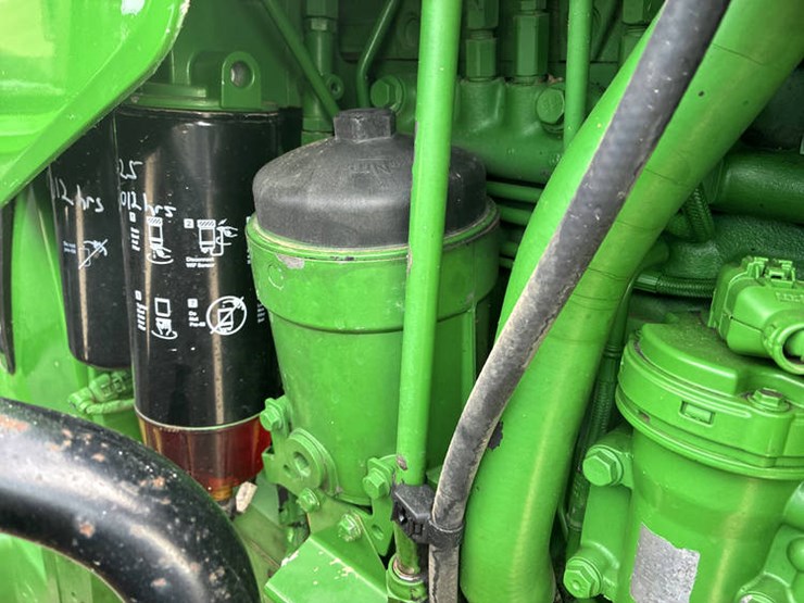 2012-john-deere-8360r-image-69