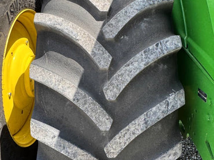 2017-john-deere-9570r-image-40