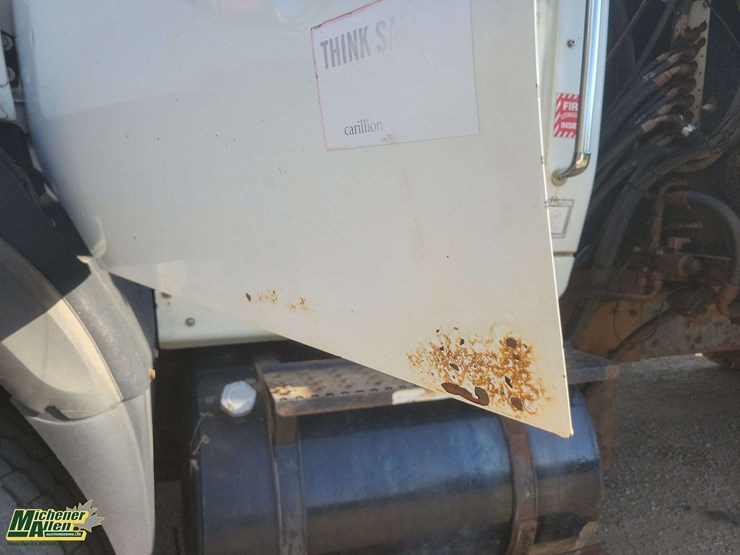 2009-international-workstar-7600-image-43