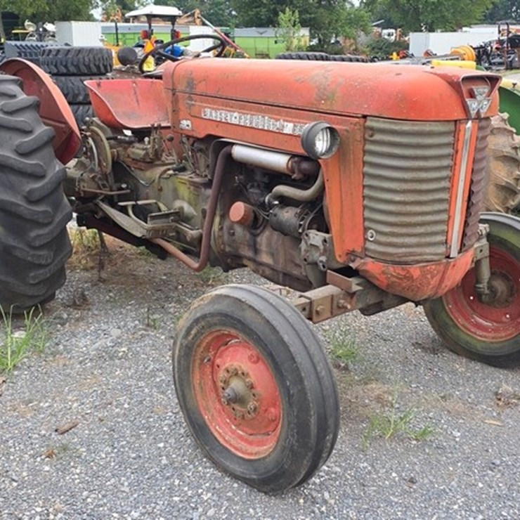 MASSEY-FERGUSON 65